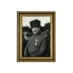 İşleme Desen Çerçeveli Başkomutan Gazi Mustafa Kemal Paşa Tablosu